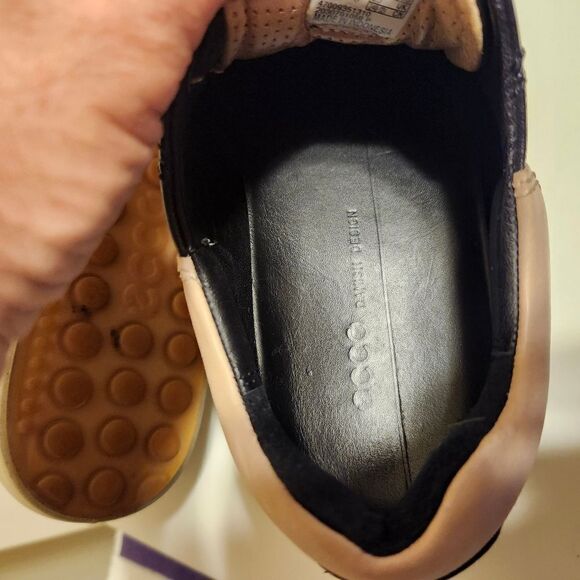 ECCO Danish Design Black Leather Lace Up Sneakers Womens 7/38 EU Ret. $165 - Picture 9 of 9